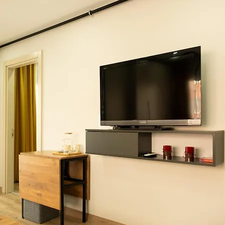 Apartamento Solo Tourism Boutique Demircikara *