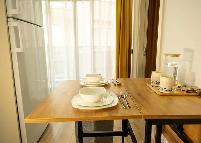 Solo Tourism Boutique Demircikara Appartement *
